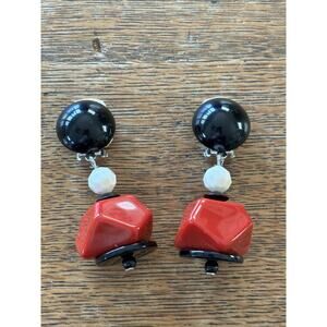 Vintage Black Red Plastic Dangle Earrings Asian Themed Lanterns Clip-On